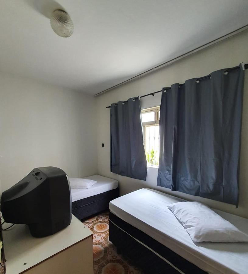 Hostel Umuarama Uberlândia Buitenkant foto